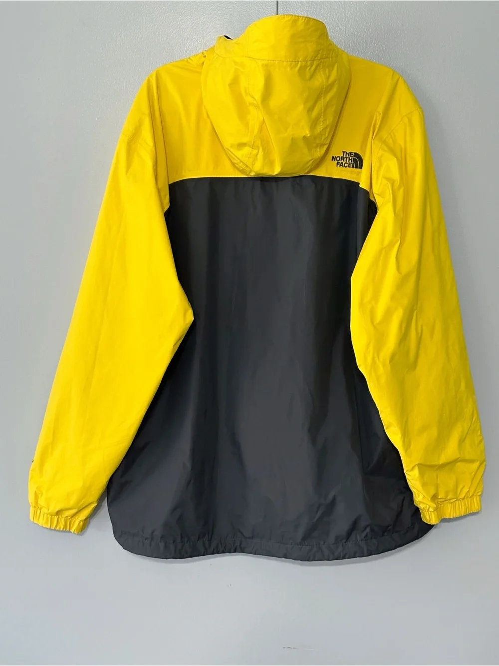The North Face DryVent Rain Jacket Men's Size X-Large Yellow Black Color Block